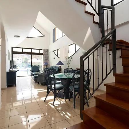 Villa Sunshine