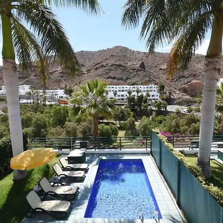 Sunshine Villa *